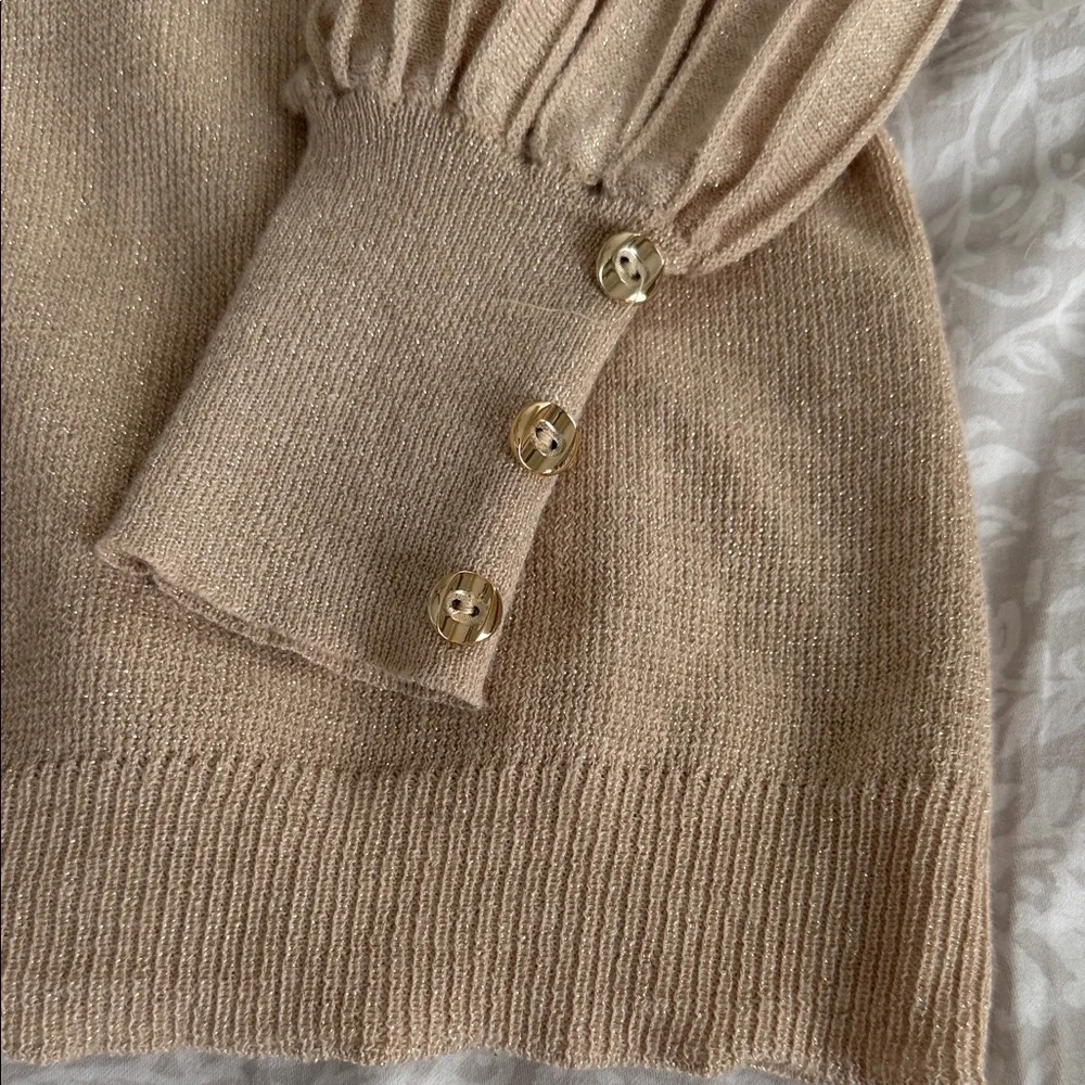 NWT!! Nanette Lepore Sweater with Pleated Sleeves - Picture 4 of 5